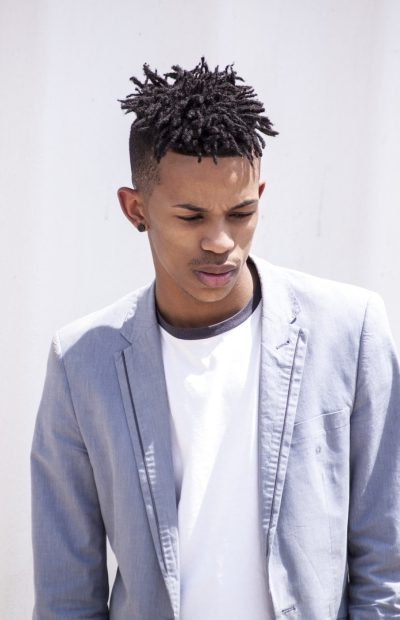 photo-1507114845806-0347f6150324